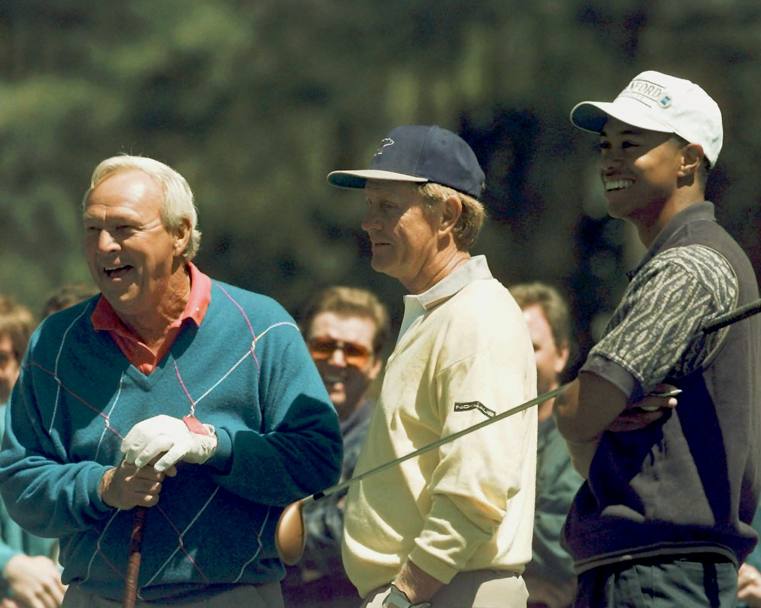 Con Arnold Palmer e Jack Nicklaus, nel 1996 (Ap)